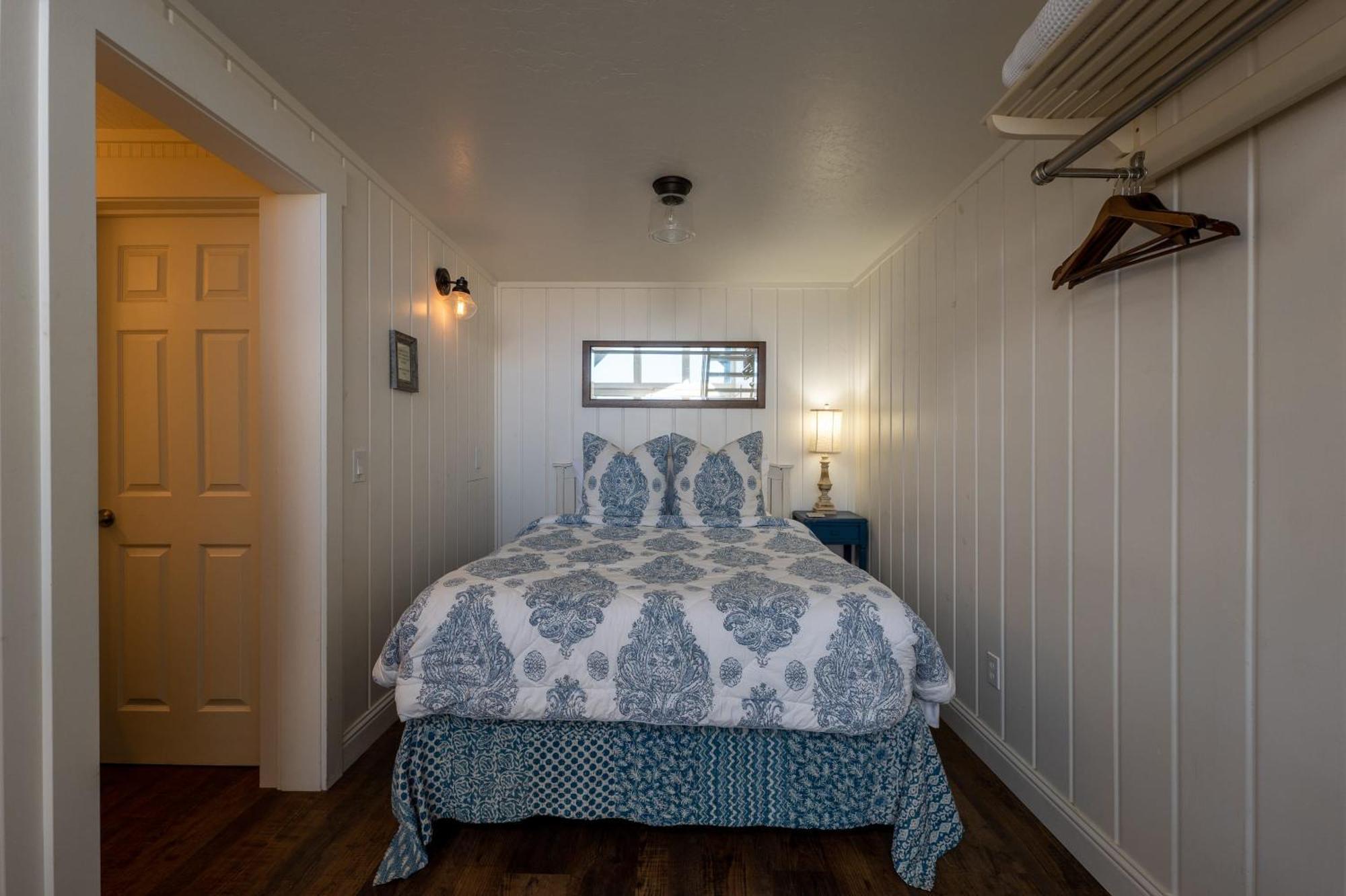 Bandon Marina Inn Extérieur photo