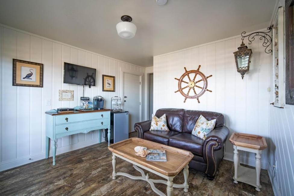 Bandon Marina Inn Extérieur photo